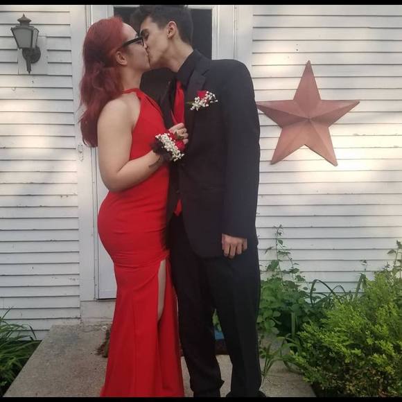 Meet your Posher, Tatyanna - Picture 1 of 1